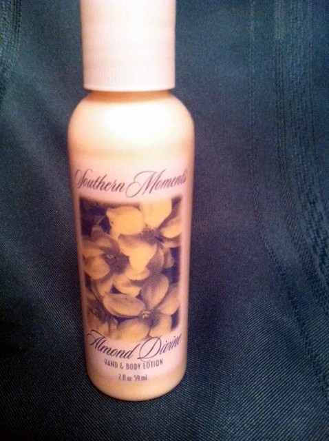 Almond Divine Hand and Body Lotion (2 oz.) - Click Image to Close
